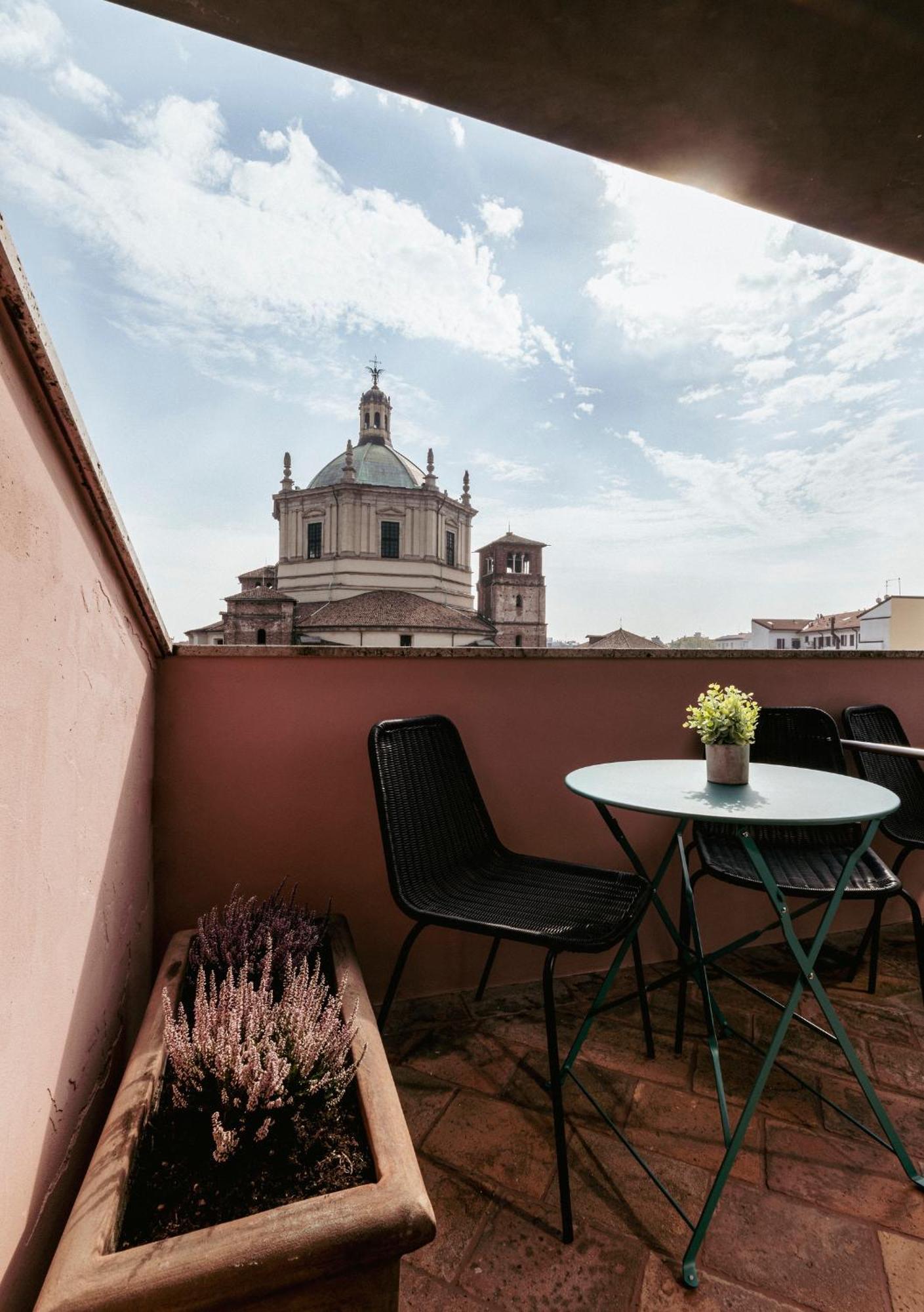 Easylife - Suite In Colonne San Lorenzo Milano Luaran gambar