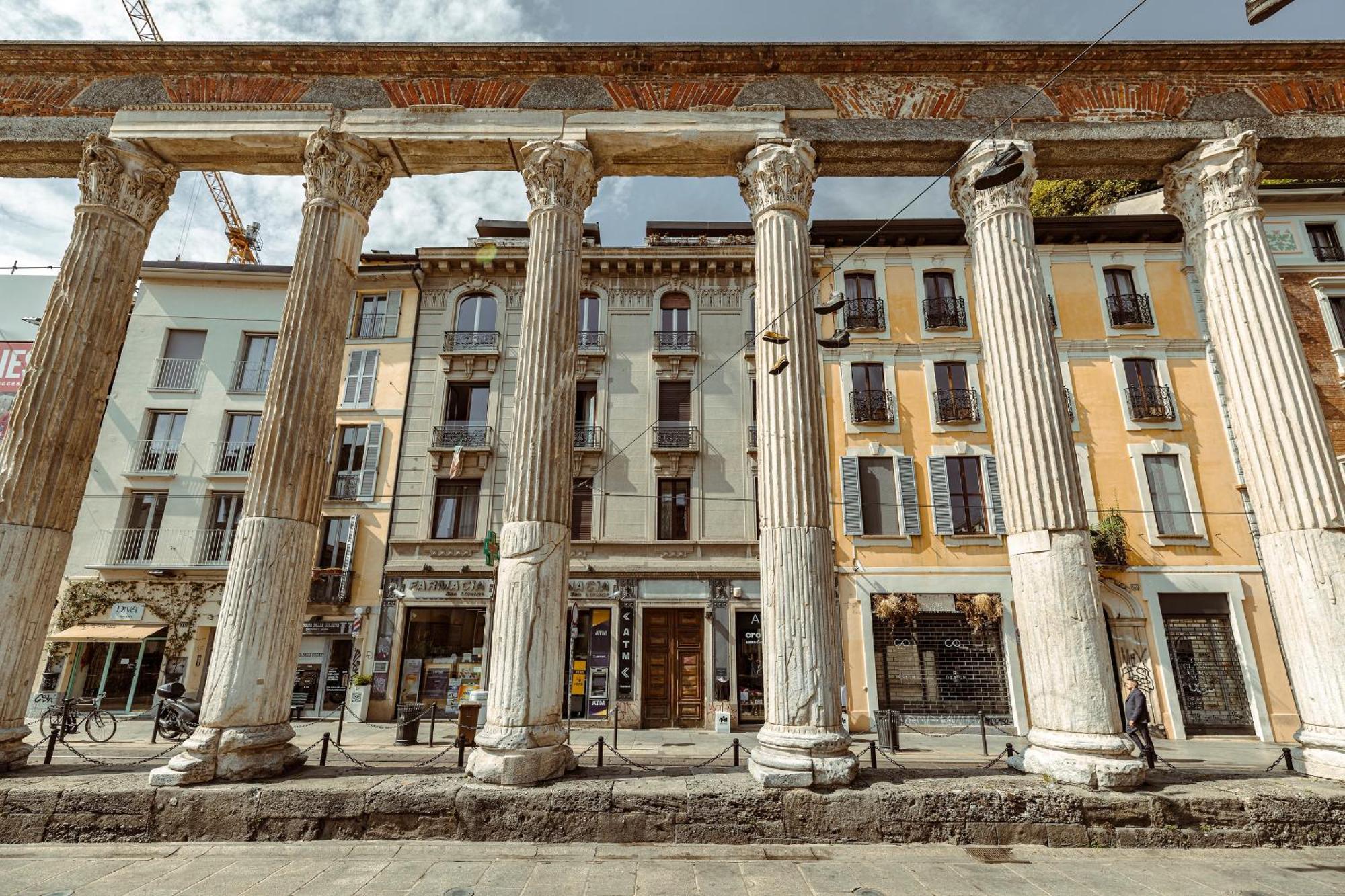 Easylife - Suite In Colonne San Lorenzo Milano Luaran gambar